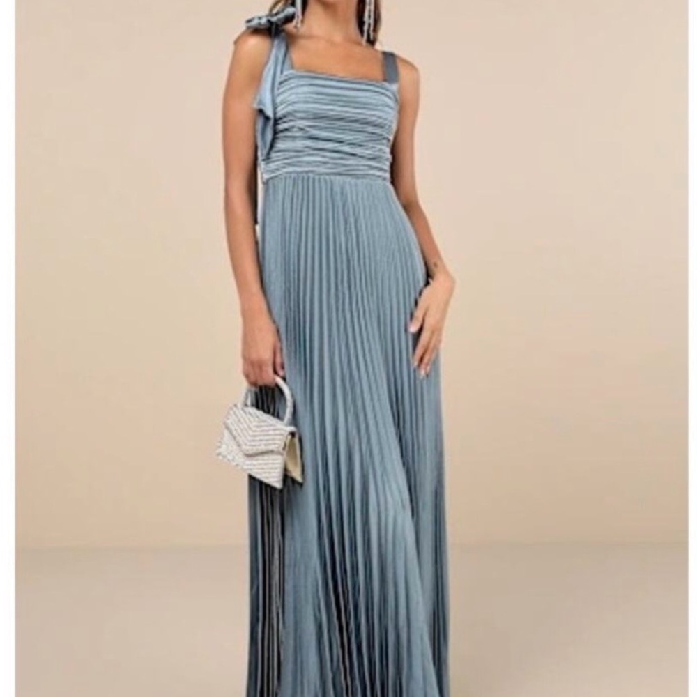 Lulu's Slate Blue Pleated Maxi Dress